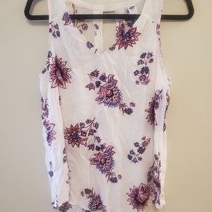 Old Navy, size medium, v-neck tank top